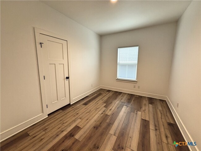 Building Photo - 424 Stagecoach Trail