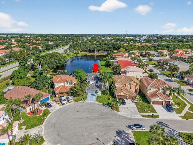 Building Photo - 3943 Westchester Way