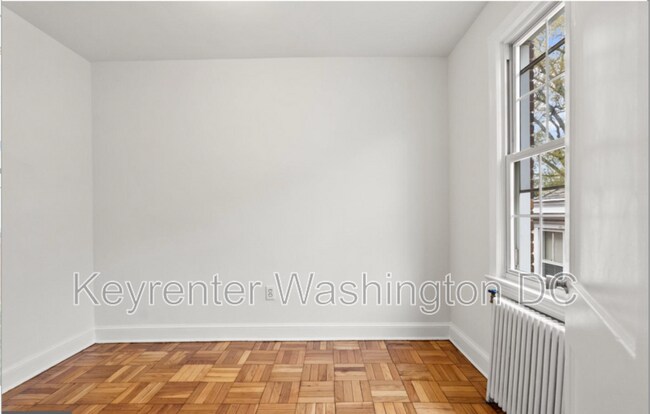 Building Photo - 4491 MacArthur Blvd NW