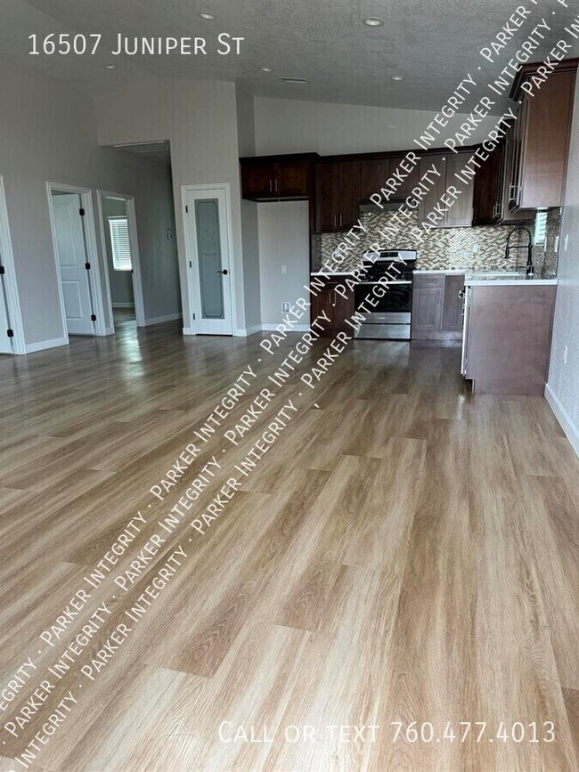 Building Photo - 16507 Juniper St