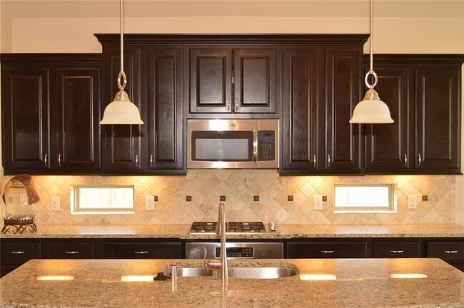 Building Photo - 4803 Basil Clear Trail