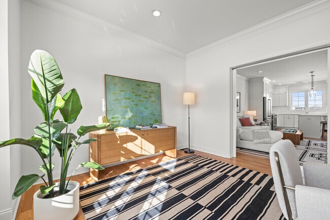 Building Photo - 35 Moorland Dr