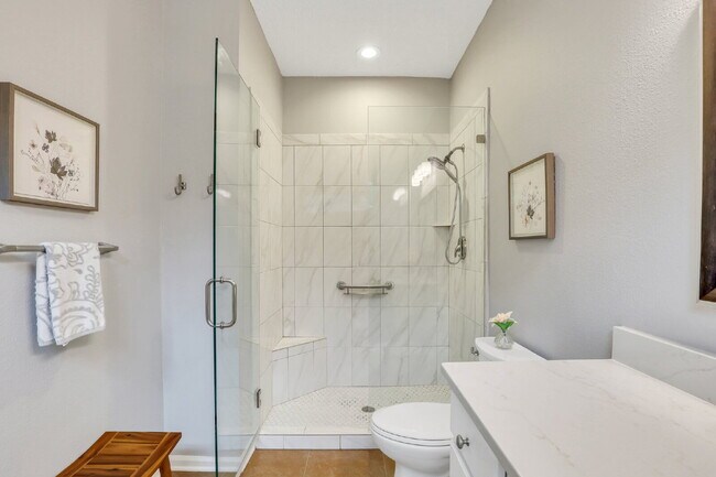 Building Photo - 24 Sweetwater Ct