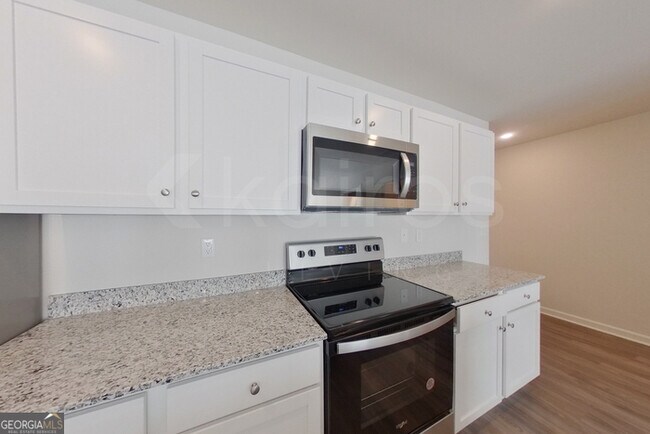 Building Photo - 341 Ironwood Ct