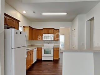 Building Photo - 138 Northland Ave