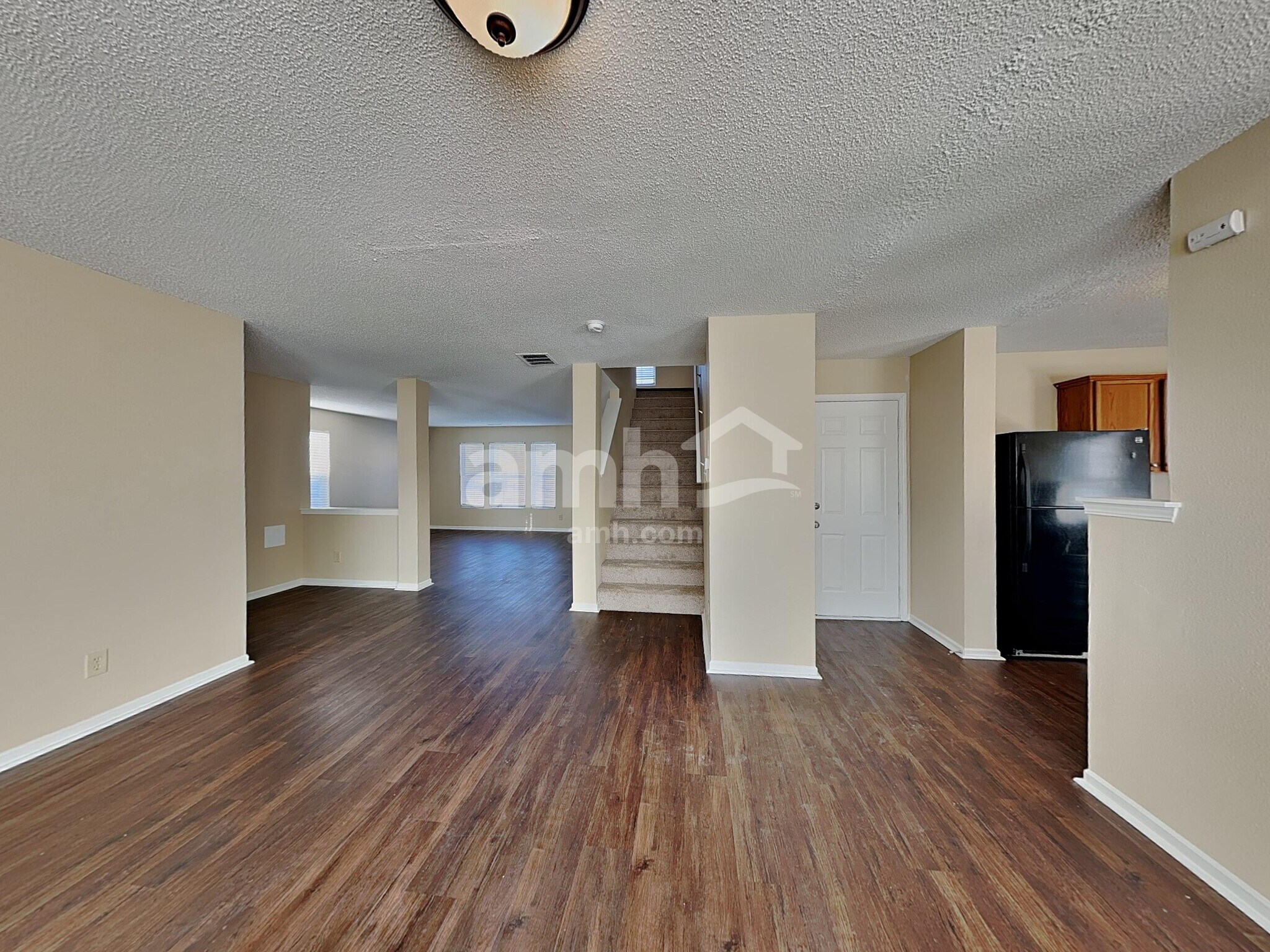 Building Photo - 1545 Fortner Dr