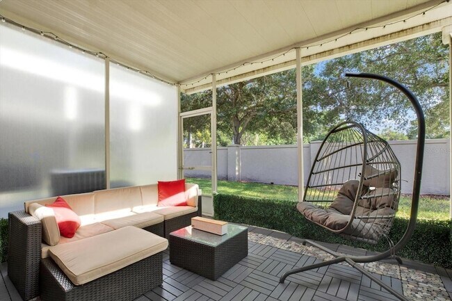 Building Photo - 5036 Pond Ridge Dr