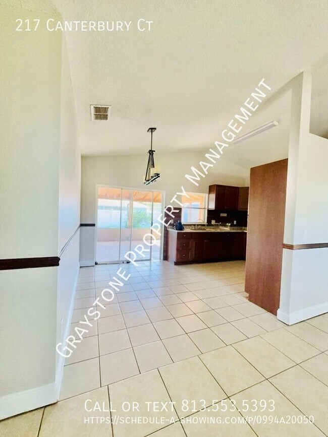 Building Photo - 217 Canterbury Ct