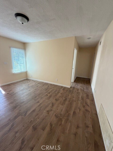 Building Photo - 8653 Norwood Pl