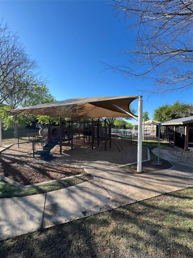 Building Photo - 11106 Bruneau Trail
