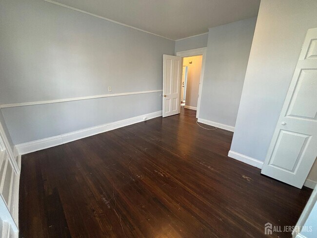 Building Photo - 155 Old Bridge Turnpike