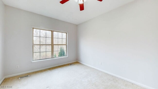 Building Photo - 4586 Creekside Dr