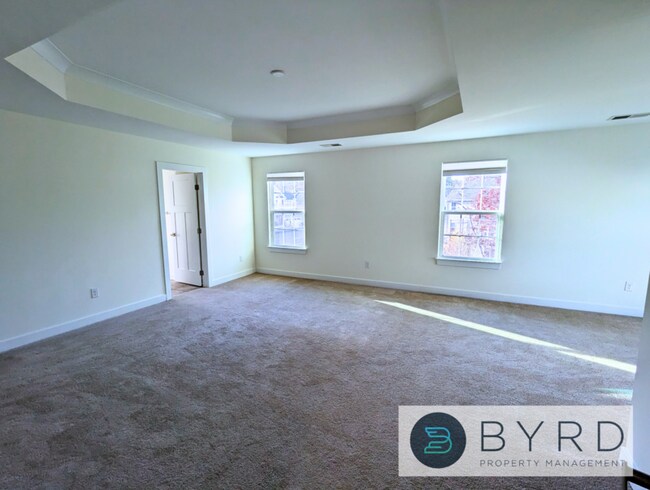 Building Photo - 15700 Cambria Cove Blvd