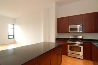 Kitchen - 1255 S State St