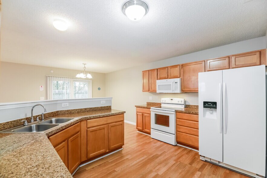 Building Photo - 4904 Tommans Trail