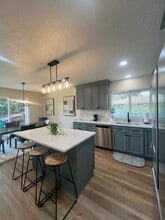 Building Photo - 2600 E Harrison Ave