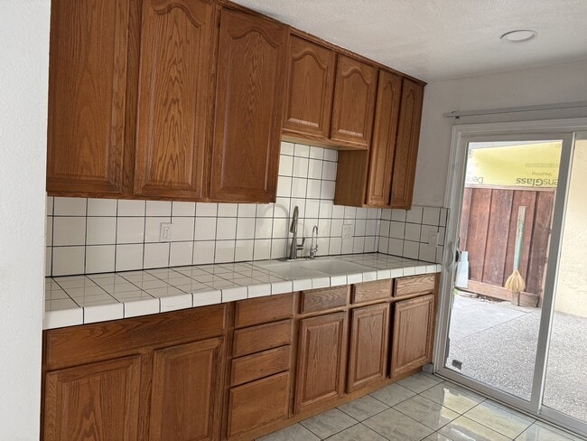 Building Photo - 1262 Turtlerock Dr