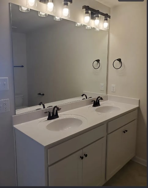 Building Photo - 114 Fister Dr