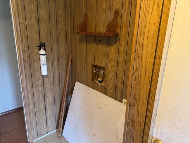 Building Photo - Great Home!