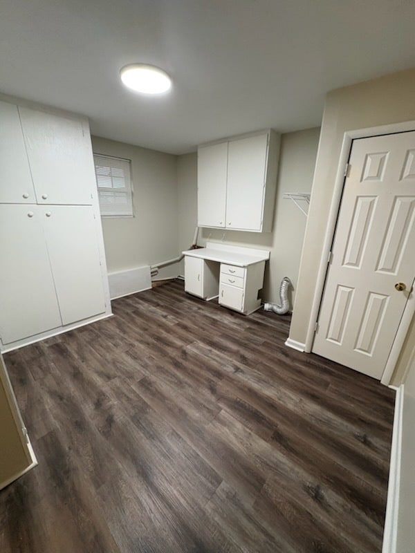 Building Photo - 418 W Glessner St