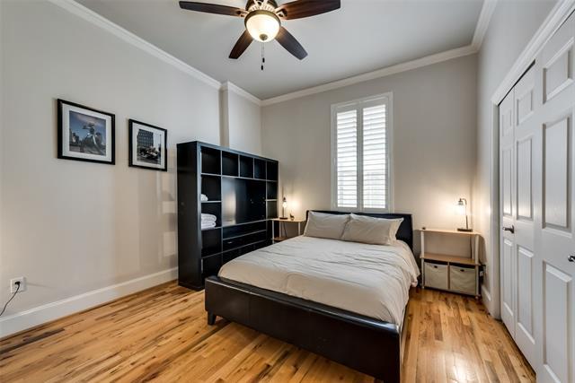 Building Photo - 5724 La Vista Dr