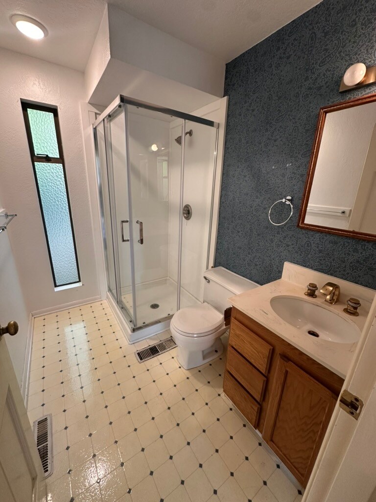 primary bathroom - 2129 NW 201st St