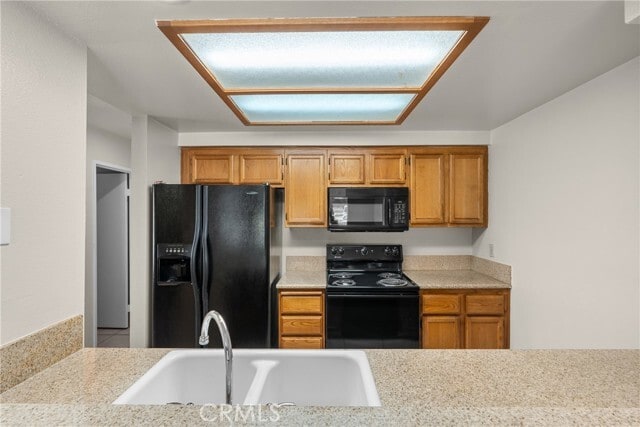 Building Photo - 12016 Aspen Cir