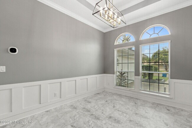 Building Photo - 14617 E Zachary Dr