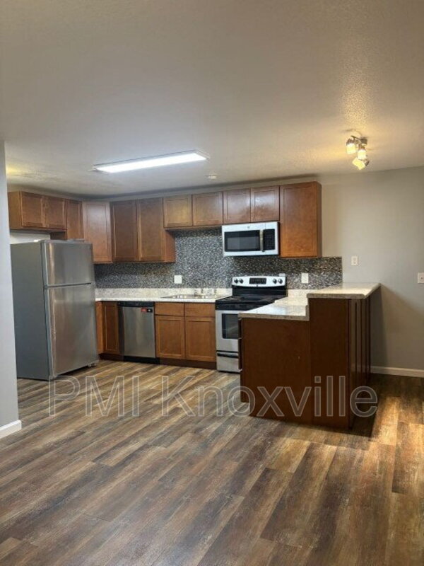 Building Photo - 4136 Larigo Dr
