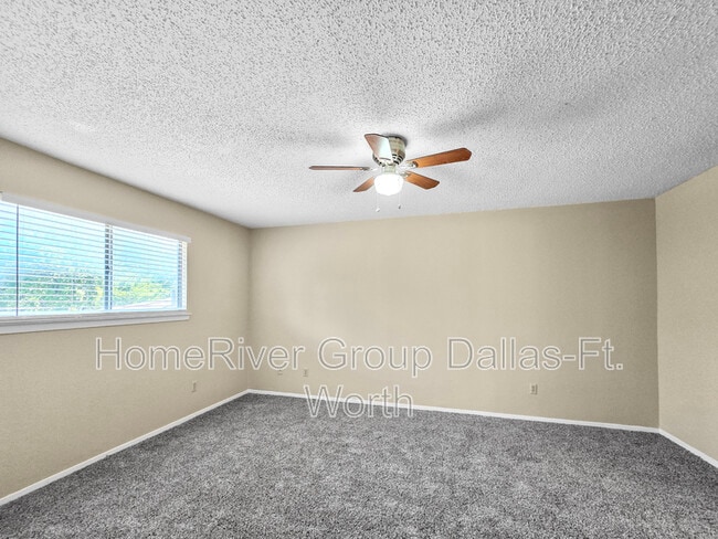 Building Photo - 616 Taylor Ct