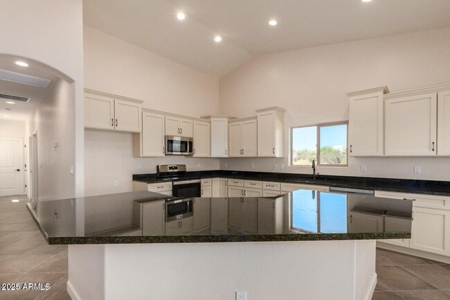 Building Photo - 14238 E Morning Vista Ln