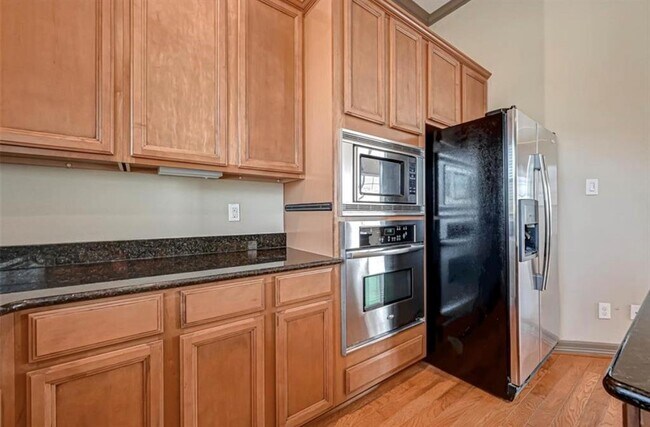 Building Photo - 1146 Hempstead Villa Ln