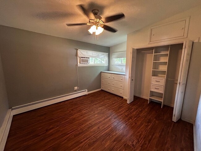 Building Photo - Dexter House for Rent - Walking Distance t...
