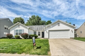Building Photo - 1344 Crescent Ct
