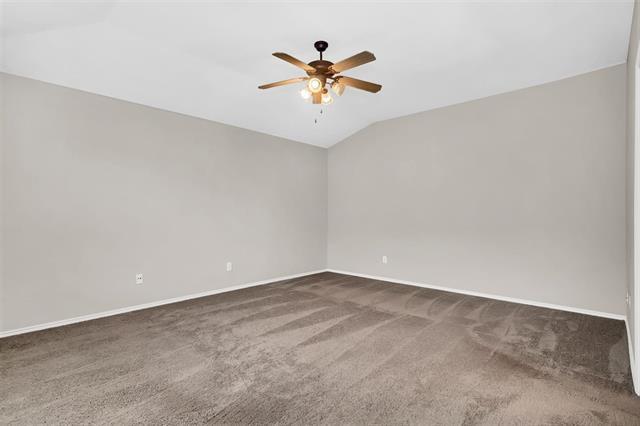 Building Photo - 5712 Country Valley Ln