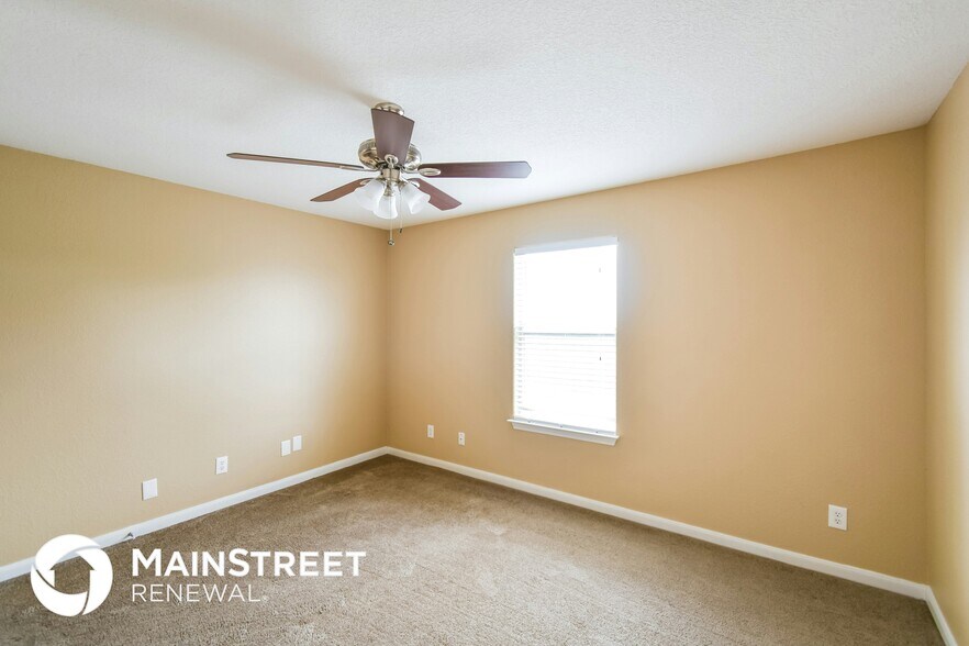 Building Photo - 5703 Fossil Canyon