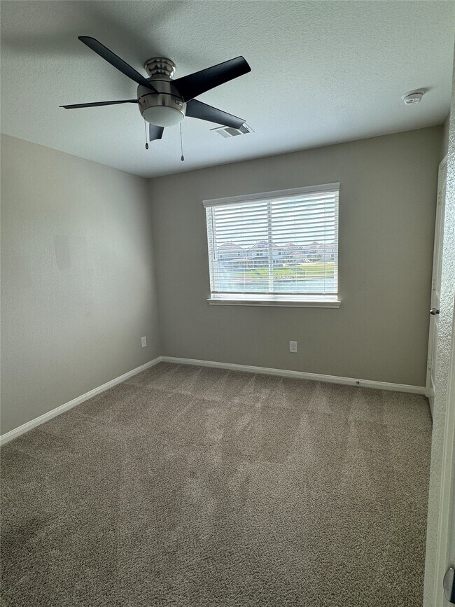 Building Photo - 3831 W Alessano Ln