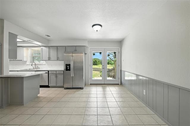 Building Photo - 8832 Sandcastle Ct