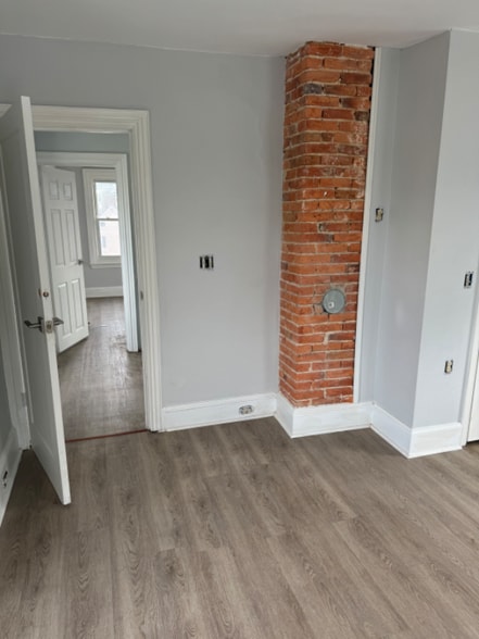 Building Photo - 1116 Old York Rd