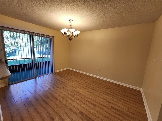 Building Photo - 501 SW 75th St