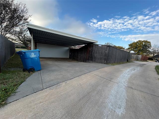 Building Photo - 6010 Fawn Valley Ln