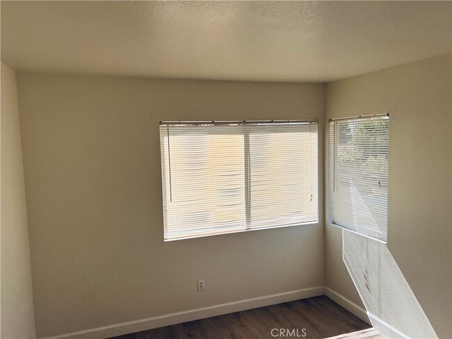 Building Photo - 9065 Limecrest Dr