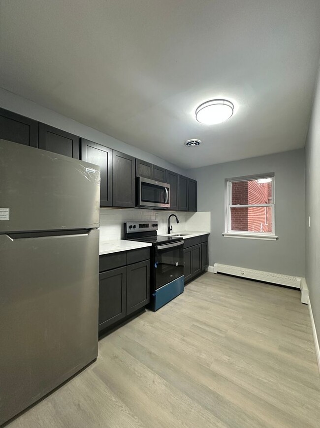 Interior Photo - Oakwood Gardens