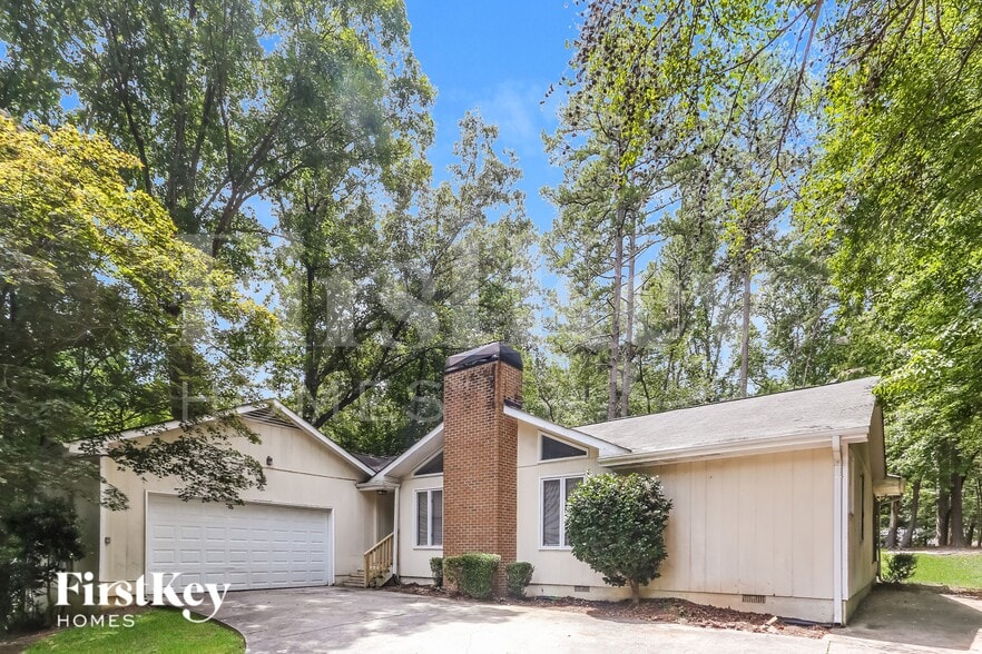Building Photo - 4275 Red Fox Trail