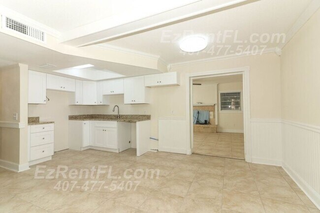 Building Photo - 5632 Lunsford Dr