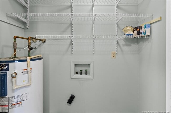 Building Photo - 2944 Wedgeview Dr