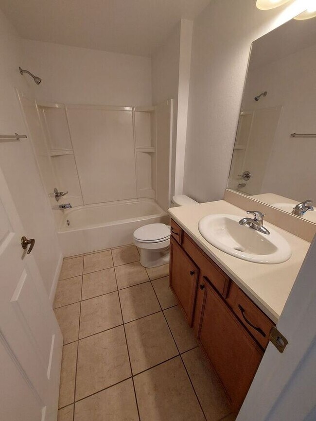 DIAMOND RIDGE VILLAS10561 SE 67 CT 10561 SE 67 Ct Belleview FL 34420