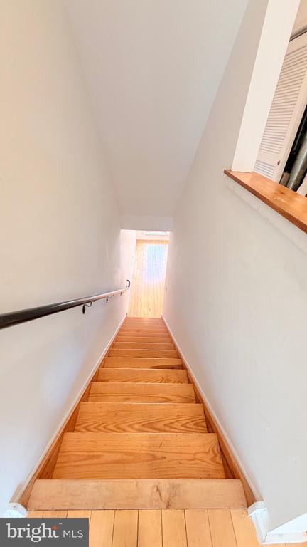 Building Photo - 136 N 3rd St