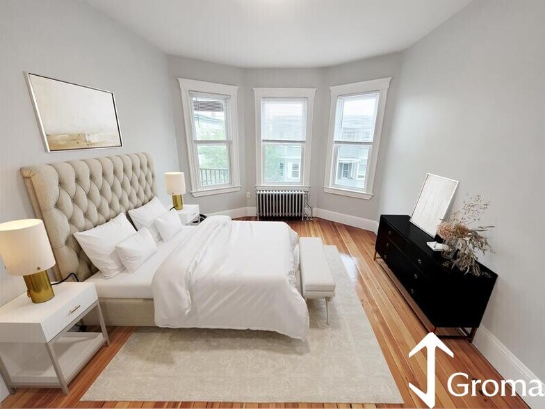 Building Photo - 108 Callender St