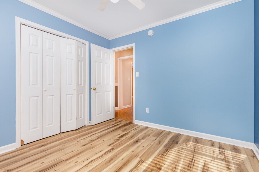 Building Photo - 120 Braxberry Way